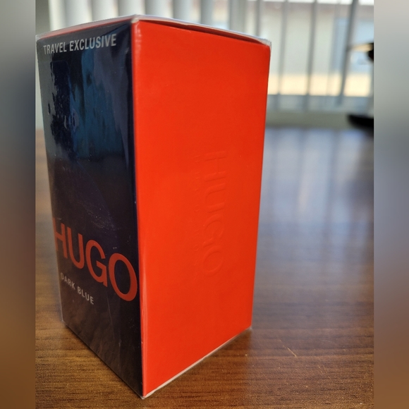 Hugo boss dark blue - Picture 3 of 6